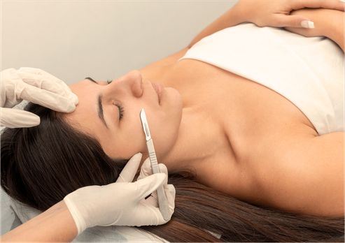 Dermaplaning en Angel Medical Aesthetic
